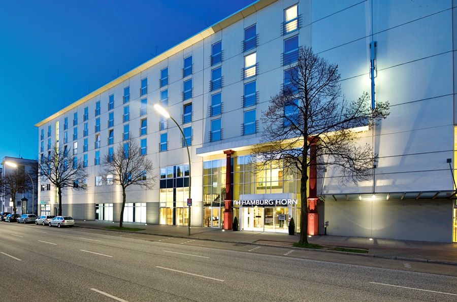 เอ็นเอช ฮัมเบิร์ก ออร์เนอร์ เรนน์บาห์น Hotel ฮัมบูร์ก ภายนอก รูปภาพ